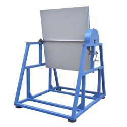 電動(dòng)?jì)雰很?chē)穩(wěn)定性能試驗(yàn)機(jī)